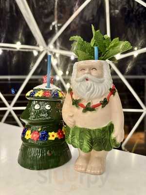 Island Bistro Bar & Grill