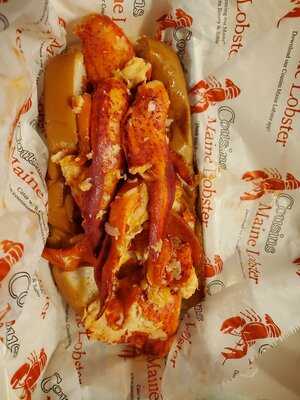 Cousins Maine Lobster Food Truck