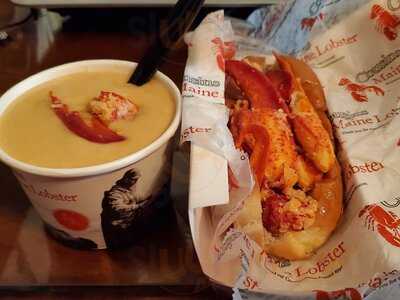 Cousins Maine Lobster Food Truck