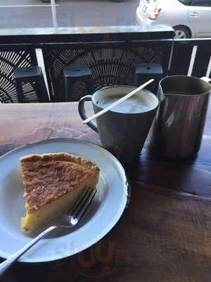 The Humble Pie Store