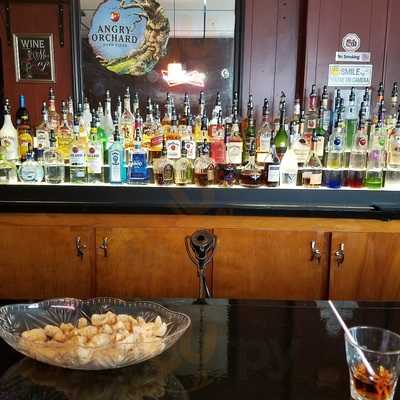 The Statement Bar & Grill