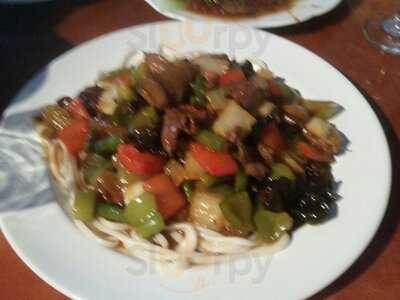 Dolan Uyghur Restaurant