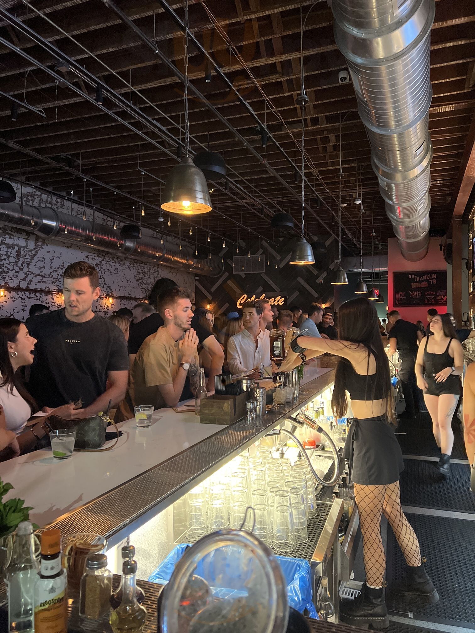 Frankie’s On Franklin