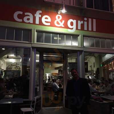 Precita Park Cafe And Grill