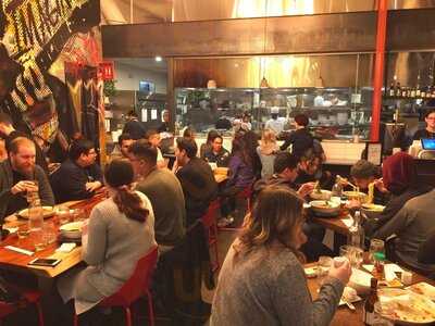 Rakiraki Ramen & Pokirrito