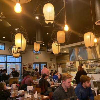 Rakiraki Ramen & Pokirrito