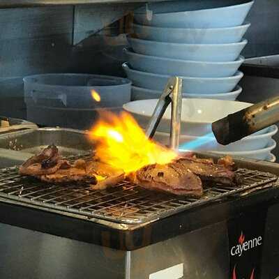 Rakiraki Ramen & Pokirrito