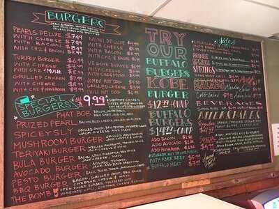 Pearl's Deluxe Burgers