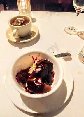 Pergola Des Artistes