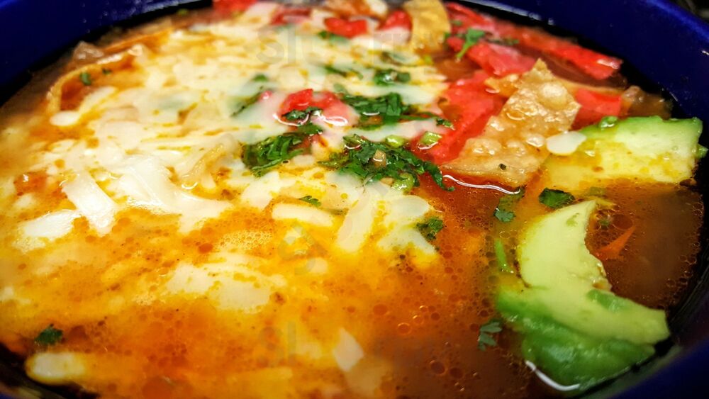 Tres Amigos Restaurant & Cantina