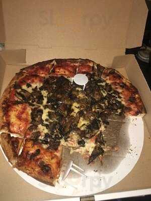 Archie's Bar & Pizza