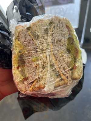 Williams Shop N Grill