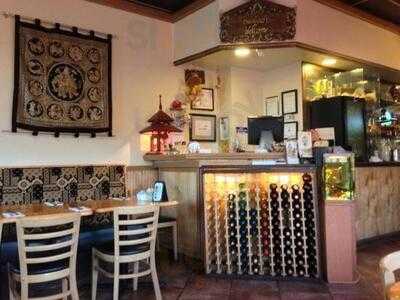 King & I At The Lakes