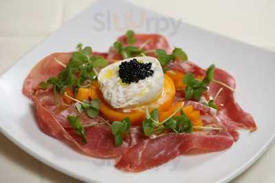 La Grotta Ristorante Italiano