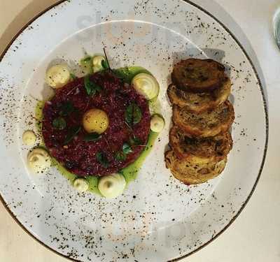 La Grotta Ristorante Italiano