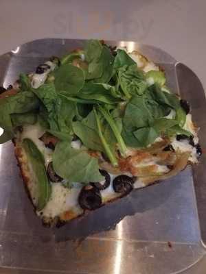 Syn Taqueria And Pizzeria