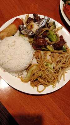 Ming Palace Restaurant And Bar