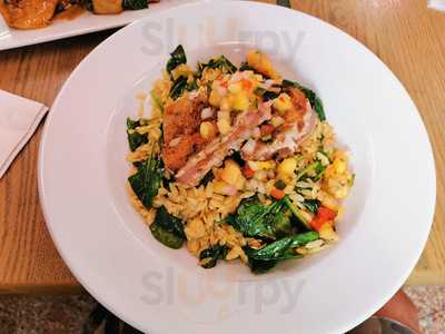 Lafayette Pub & Bistro