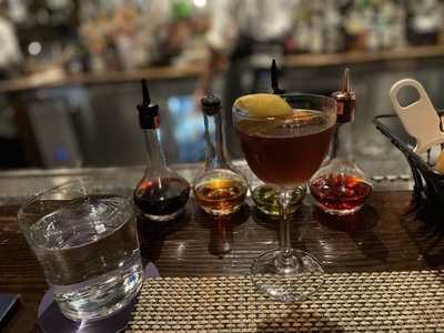 Lafayette Pub & Bistro