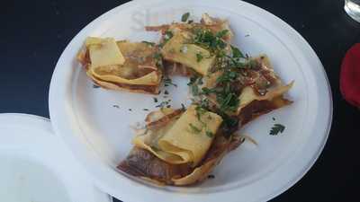 Artigiano's Italian Food Cart