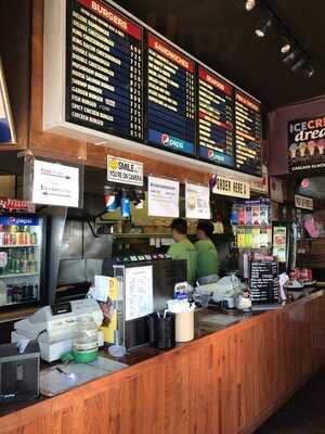 Pepperdock's Restaurant