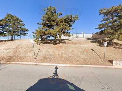 Frullati Cafe & Bakery