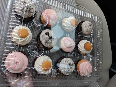 The Blushing Bakeshop