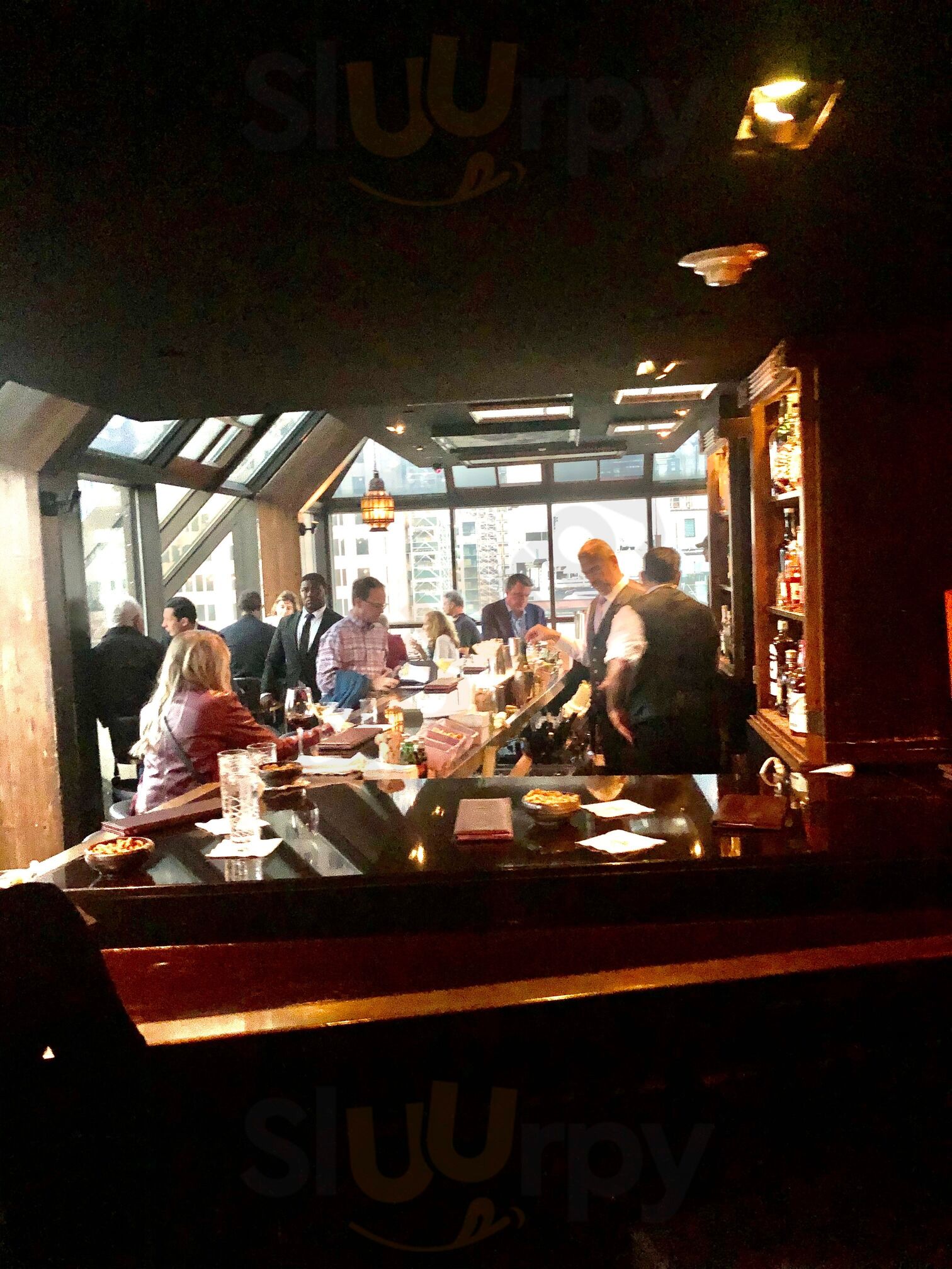 Salon De Ning Rooftop