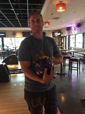 East Village Tavern And Bowl