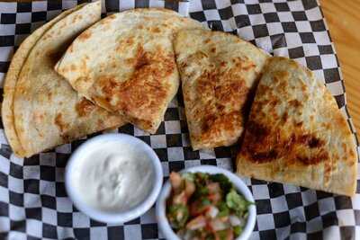 Whiskey Tree Bar & Grill