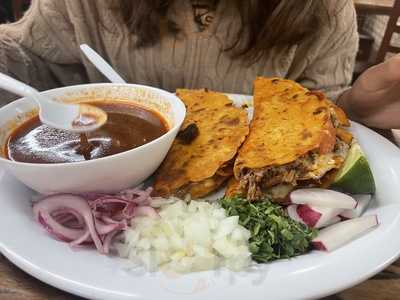 El Chalateco Salvadorian