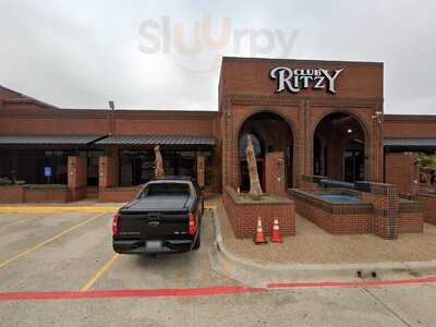 Club Ritzy