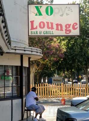 X-o Lounge