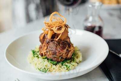 Madam's Modern Kitchen + Bar