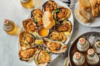 Madam's Modern Kitchen + Bar