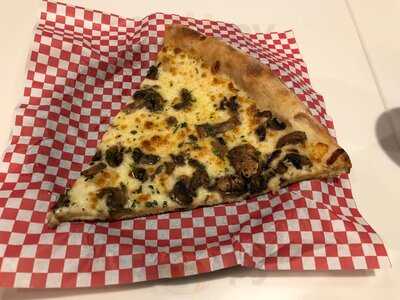 Difara Pizza