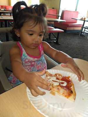 Peter Piper Pizza