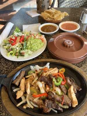 Paloma Blanca Mexican Cuisine