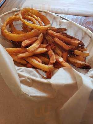 Farm Burger Grant Park