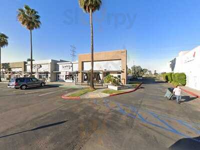 Simsim Outstanding Shawarma