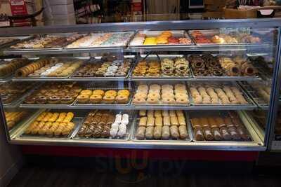 Family Doughnut Shop