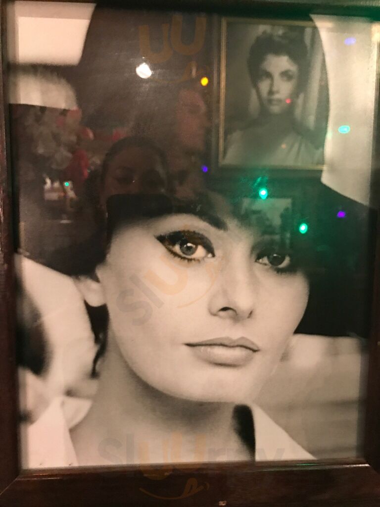 Buca Di Beppo Italian Restaurant