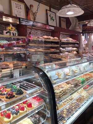 Aliotta Pastry Shop