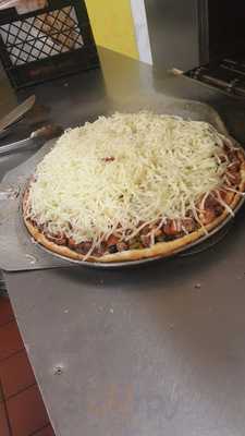 Mevoli's Pizza & Ribs