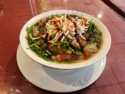 Pho Chau