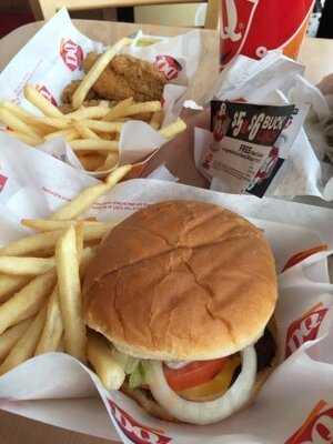 Dairy Queen Grill & Chill