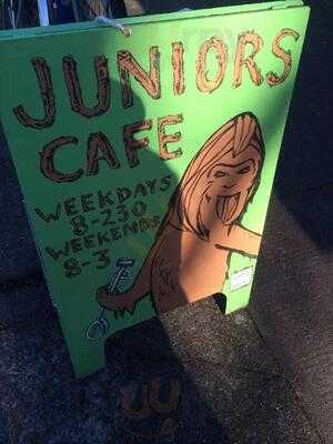 Junior's Cafe