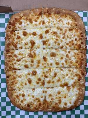 Chicago Pizza With A Twist