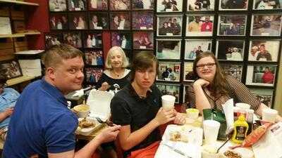 Kenley's Catering And Restaurant