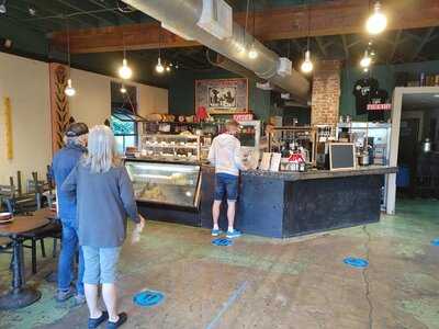 Common Grounds Coffeehouse